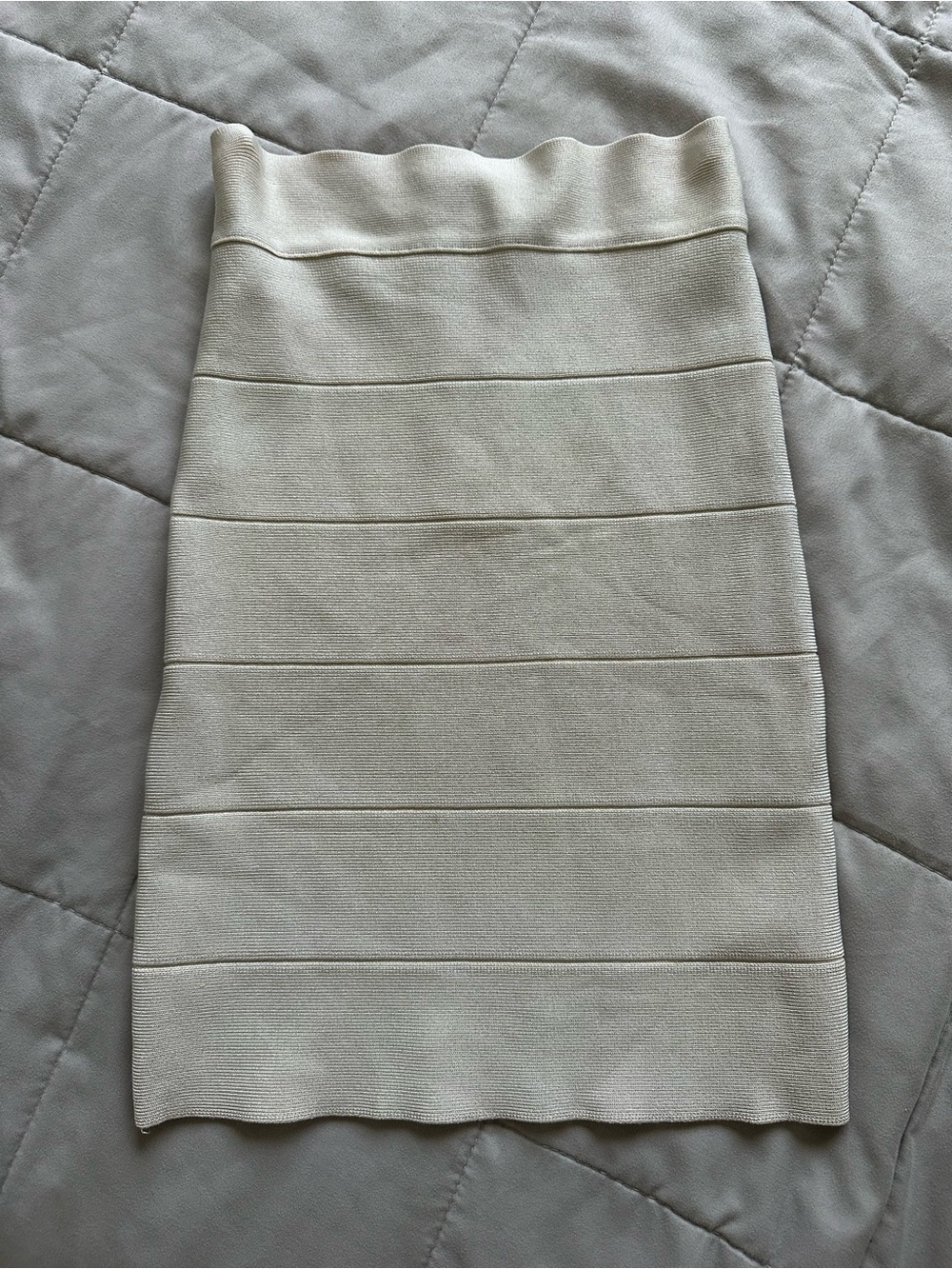 bebe Cream Bandage Pencil Skirt